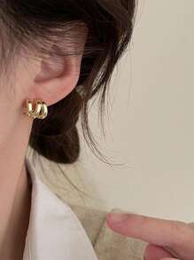 1对女士优雅三层圆形耳钉 - 节日、生日和特殊场合的完美礼物，也适合万圣节休闲佩戴 - 金色 - 查看 5