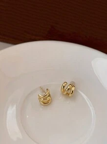 1对女士优雅三层圆形耳钉 - 节日、生日和特殊场合的完美礼物，也适合万圣节休闲佩戴 - 金色 - 查看 2