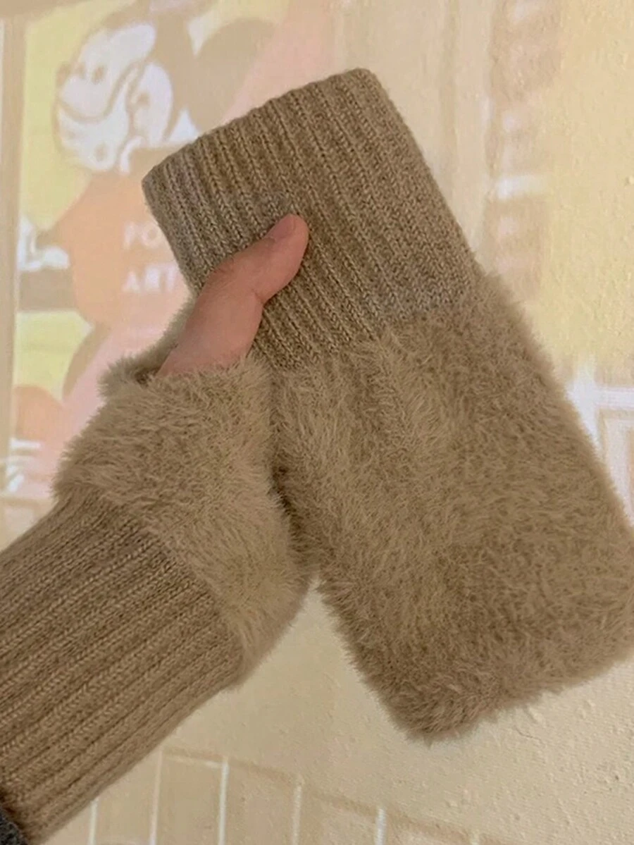 一雙女用針織半指手套,加厚保暖,時尚百搭,休閒穿,冬季保暖。