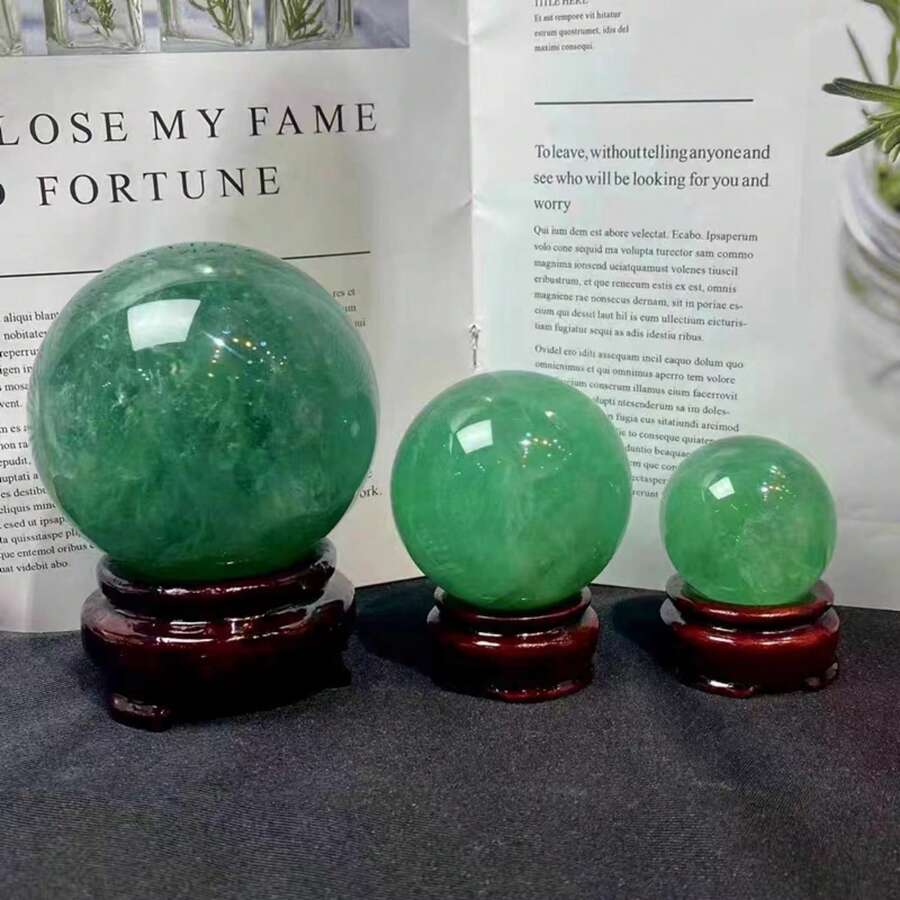 60mm綠色螢石球,適用於水晶占卜、脈輪調整、家居裝飾、能量療癒和水晶禮品 - 綠色 - 查看 1