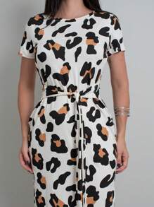 Women Dresses - 黑與白 - 查看 3