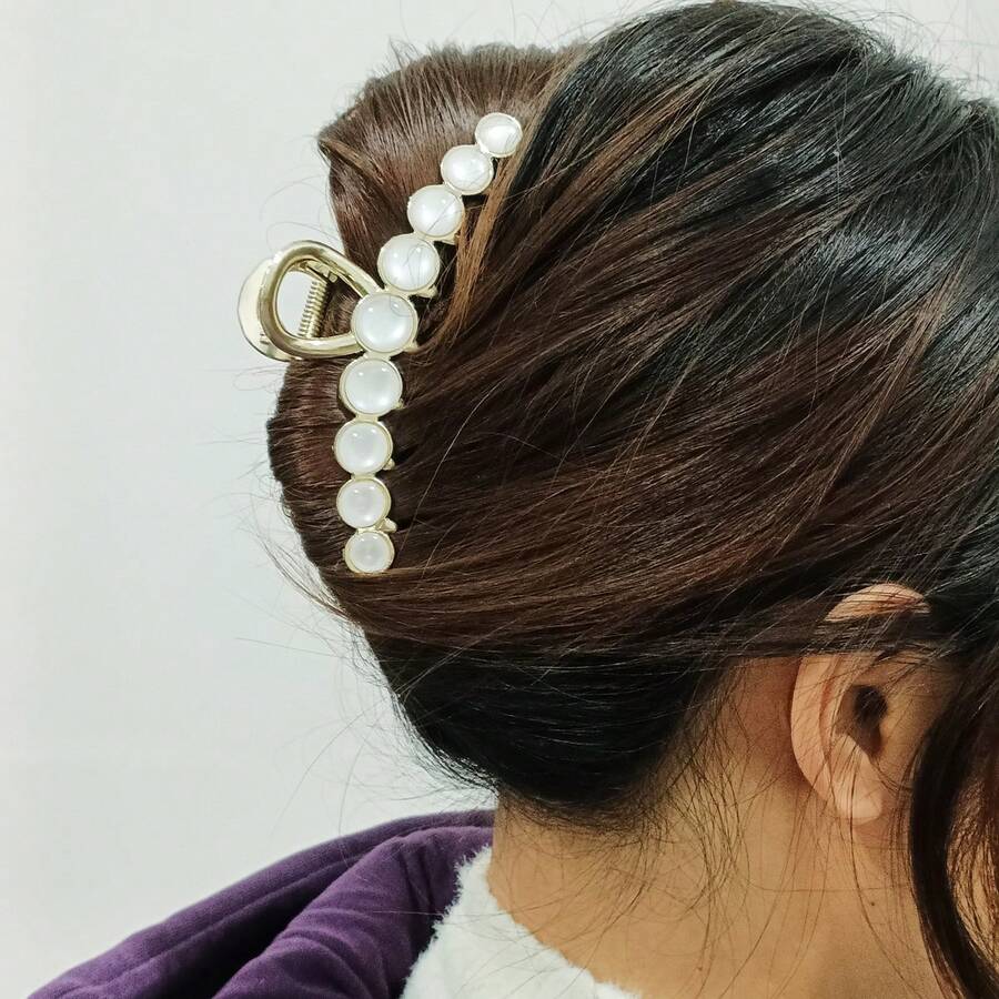 1入女裝新款金屬髮卡配以九個閃閃發亮的樹脂石裝飾,適用於日常/戶外使用