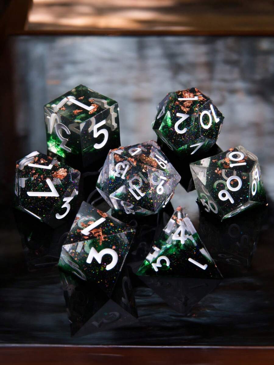 JOYLORD D&D Sharp Edge Dice Set - 7-Piece Polyhedral Dice Collection For , Exquisite D&D Dice Set, Perfect For RPG Role-Playing - Includes D20, D10, D8, D6, D4 Dice - Green - View 1