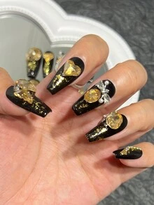 10 cái Thủ công Dài Móng Tay Hình dạng Móng giả Với Đen Và Vàng , Trang trí Với Vàng Những trái tim Hoặc Kim cương giả In Hình dạng Của Trứng ; Cái này Sang trọng Phong cách Móng tay giả Bộ Coverage hoàn toàn Đối với Của bạn Ngón tay Hoàn hảo Đối với Nhiều loại Dịp Như Buổi tiệc , Nhảy múa , Hoặc Là Có thể tái sử dụng Và Tính năng Nhấn-Bật Thiết kế , Gói hàng Bao gồm 1 Miếng Thạch Keo dính Và 1 Miếng Móng tay - Nhiều màu - Xem 4