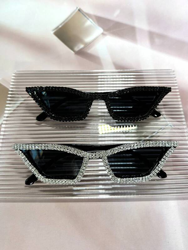 015068863-0007-17077 2 Pairs Of Women's Rhinestone & Crystal Embellished Black Frame Y2K Luxury Dance Party Cute & Fashion Glasses Able Cat Eye Fashion Glasses , Suitable For Beach, Wedding Theme Parties (Includes Cleaning Cloth) Halloween Valentines For Summer Beach Vacation,Outdoor,Travel