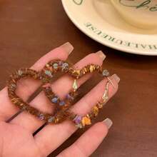 Colorful Yarn Wrapped Heart Shaped Stud Earrings For Women, Unique Design With Minimalist Style, Suitable For Autumn And Winter Outfits - Brown - View 1