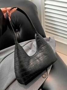 Women's Shoulder Bag With Letter Print - Black - View 3