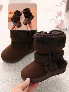 1 双棕色女童加厚保暖内衬防滑时尚保暖短款雪地靴，适合户外活动
