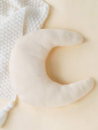 momscare 1pc Baby Pillow In Moon Shape