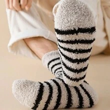 1 Par Calcetas Térmicas Algodon Para Frío Teiart Diseño Aleatorio - Negro - Ver 2