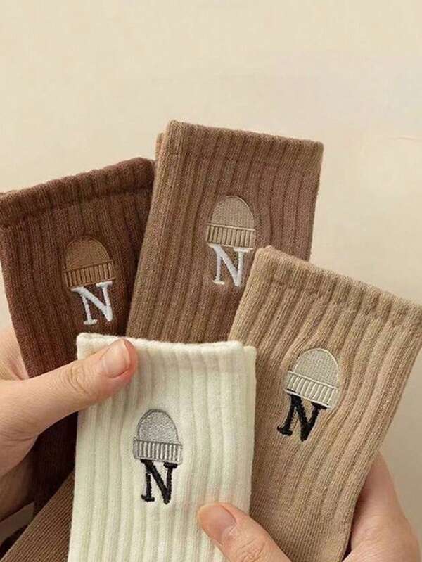 4 أزواج من الجوارب موحد اللون متوسطة الطول للأعمال والأنشطة اليومية، مصنوعة من أقمشة مُنفِّسة وماصة للرطوبة، ألوان متنوعة للخريف