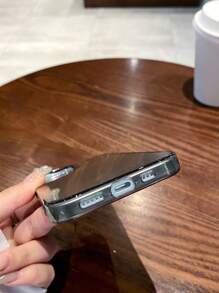 1个经典简约透明大孔软手机壳，兼容苹果17、Air、17 Pro、17 Pro Max、16 Pro Max、16 E、14/13、12、11 Pro Max、XS Max、X、XR、8、7、6S、Plus、Mini，防震手机壳，适合作为生日礼物、送给女朋友、男朋友或自用 - 黑色 - 查看 10