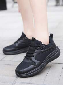 Giày Người Cao Tuổi Mùa Thu Nhẹ Giày Đi Bộ Cho Nữ Trung Niên Và Người Cao Tuổi Giày Thể Thao Đế Mềm Chống Trượt Thoải Mái Đế Mềm Siêu Mềm Giày Vải Cũ Bắc Kinh Giày Công Sở Màu Đen Dài Chống Mòn, Cỡ Bàn Chân 41-43 (Cỡ Mỹ 8-10) , Chunky Giày Sneaker thể thao mới về, Giày thể thao Chunky thông thường cho nam và nữ, Giày đế mềm lưới thoáng khí cho mùa thu, Giày chạy bộ thời trang, Giày thể thao cặp đôi có đế đệm và phần trên thoáng khí Giày đế bệt thời trang cho nữ, Nhẫn trang trí giả da lộn Slip On Loafers Vuông tối giản dành cho nữ Giày bệt mũi, Giày đế bằng vải thanh lịchGiày công sở nam và nữ - màu đen - Xem 9