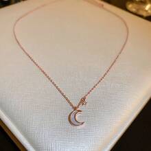 1pc Ins Style Minimalist Shell & Moon Pendant Necklace, High-end Clavicle Chain, New Sweet Jewelry For Women's Everyday Wear And Festival Gift - Rose Gold - View 2