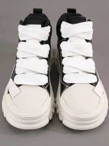 1對新款雙層寬扁聚酯鞋帶-經典休閒運動鞋帶 - 白色 - 查看 2