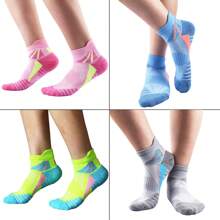 6 Paar Damen Sportstrümpfe, mehrfarbige Mesh atmungsaktive Knöchel Sneaker Socken mit dicker Polsterung und Stoßabsorption, geeignet für Fitnessstudio, Sport und Alltag