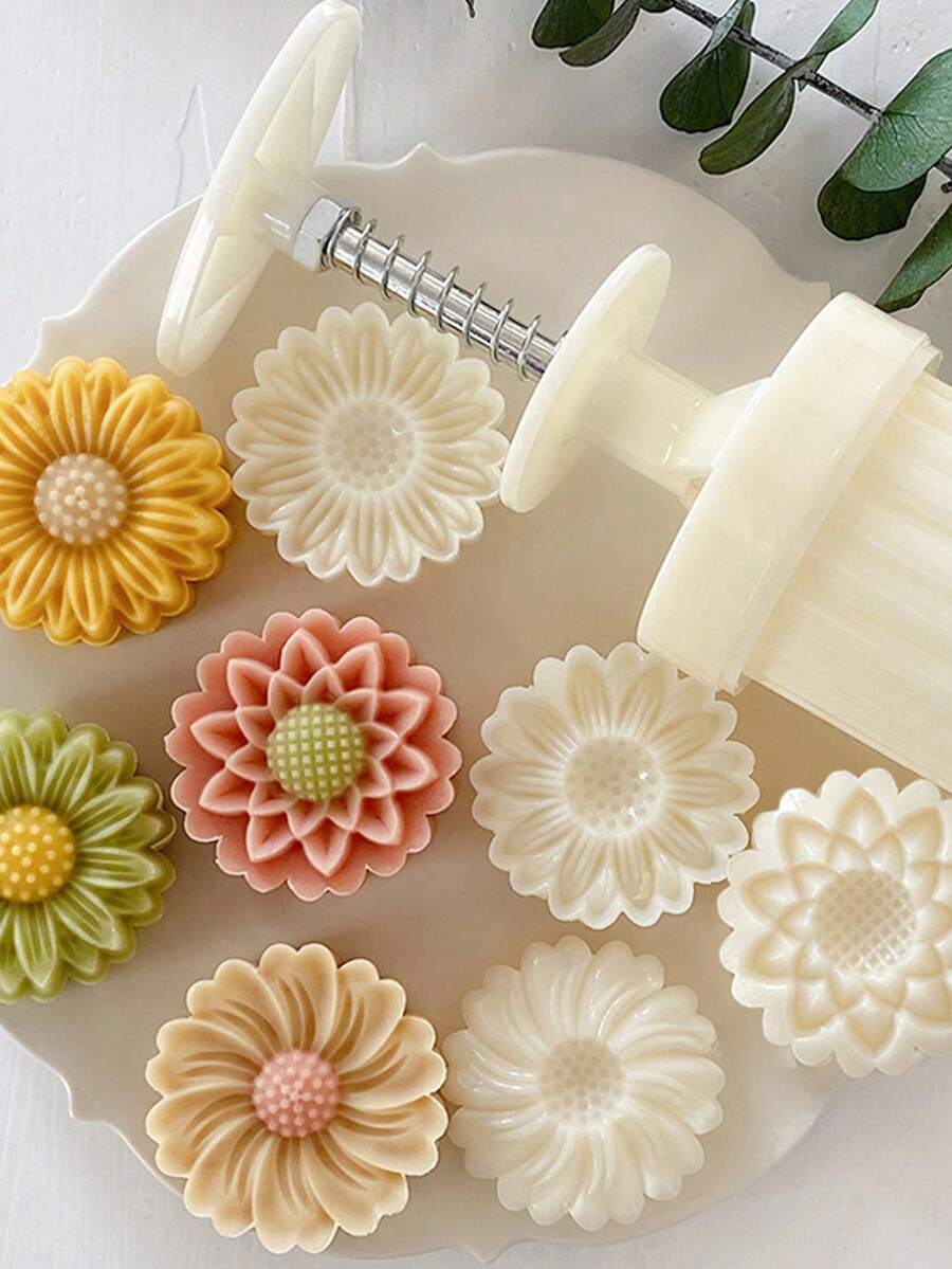 50g 3d Flower Green Bean Cake & Moon Cake Mold, Traditional Style Baking Tool For Suzhou & Guangzhou Pastry, Chamomile Patterned Designed - 50g daisy - View 1