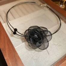 1條復古風格的雙層有機紗頸鍊,附有花朵和水晶吊墜,適合女性日常佩戴或當作節日禮物,擁有獨特時尚魅力的配飾 - 黑色 - 查看 6