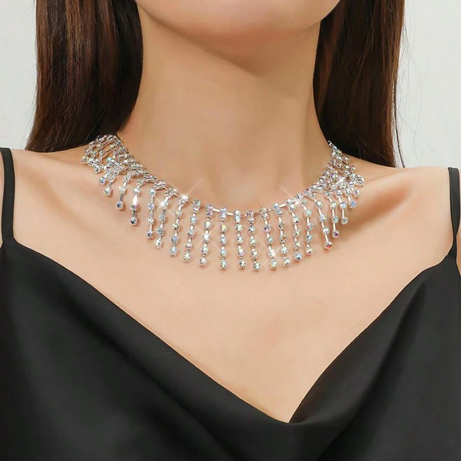 1pc European & American Fashion Tassel Full Rhinestone Necklace, Super Shiny Elegant Luxurious Choker, French Luxe Elegant Neck Chain, Unique Creative New Rhinestone Crystal Necklace Jewelry For Women, Versatile Matching Evening Dress, Engagement Wedding, Adjustable Length - Tassel Claw Chain Collarbone Chain - View 1