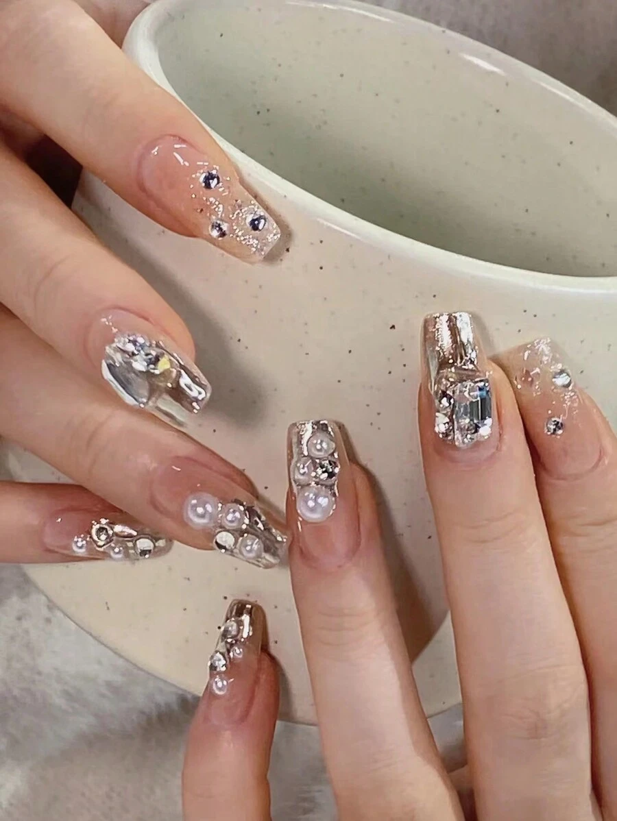 24入組短款芭蕾形珍珠壓紋閃粉甜美指甲貼紙，可重複使用的日常佩戴套裝，讓您的指甲更美麗 - 彩色 - 查看 1