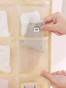 حقيبة تعليق متعددة الأقسام 30 قسم لحفظ أغراض الأطفال، منظم مزدوج الوجه يعلق على الحائط لحفظ لعاب الأطفال والحفاضات والملابس الداخلية والجوارب والمجوهرات، مناسب كهدية للعيد