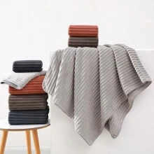 2pcs/Set Water Ripple Texture Bath Towels 1pc 15.74*31.49in Hand Towel + 1pc 27.56*55.12in Bath Towel Bathroom Soft Absorbent Towels For Face Washing And Shower Gift - Brown - View 4