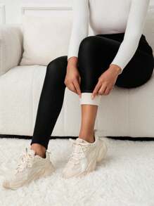 Quần legging lót nhiệt cạp cao dành cho nữ, màu trơn, chất liệu giữ nhiệt dày, co giãn và thoải mái, thích hợp cho các môn thể thao mùa đông, yoga, trang phục thường ngày, quần bó màu đen - màu đen - Xem 4