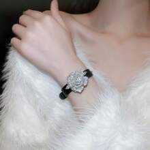 1 Pieza Pulsera Con Incrustaciones De Diamantes Con Diseño Floral, Único Sentido De Diseño, Adecuado Para El Uso Diario De Las Mujeres Como Accesorios De Joyería, Gran Regalo Para Festivales