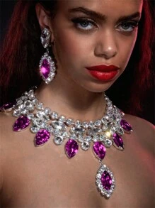 Fashionable Rhinestone Geometric Shape Bride Wedding Necklace & Earrings Set - Necklace and Earrings Set - View 3