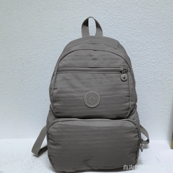 Mochila Escolar Grande  Casual Feminina Masculino Nylon