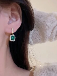 1pair Square Shaped Emerald Green Stud Earrings For Women, Vintage & Minimalistic Jewelry - Green - View 4