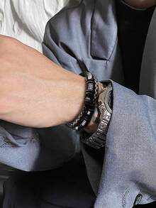 男士黑色皮革手链 5 件装 男士手链 皮革编织皮革腕带 不锈钢扣袖口手链套装 7.5-8.5 英寸 - 黑色 - 查看 7