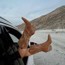 Women's Cowboy Embroidered Western Cowgirl Mid Calf Boots, Pointed Toe Medium Chunky Heel 5cm Stitching Pull-On Boots - 棕色 - 查看 6