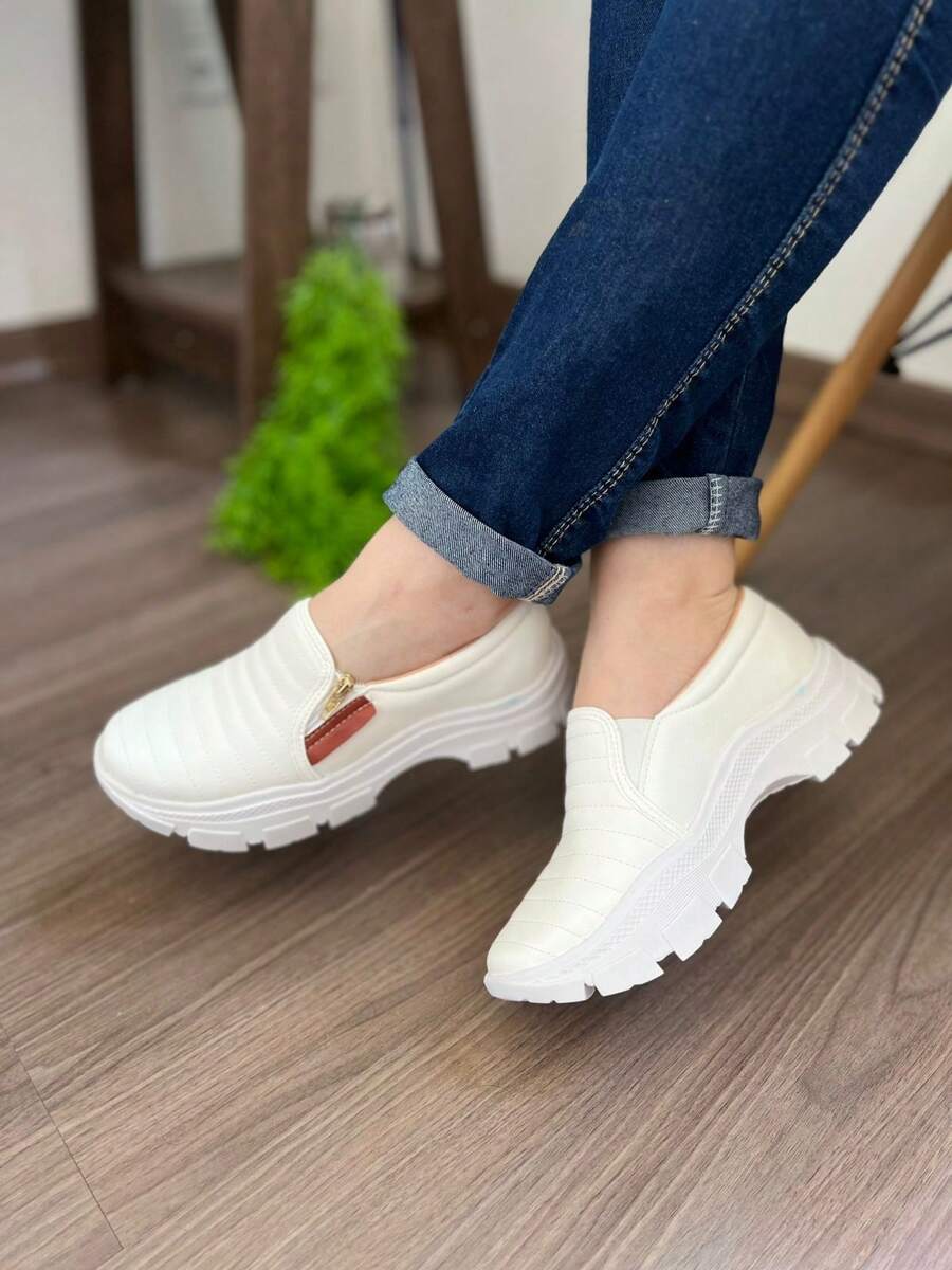Tenis feminino plataforma, modelo mocassim - Branco - Visão 1