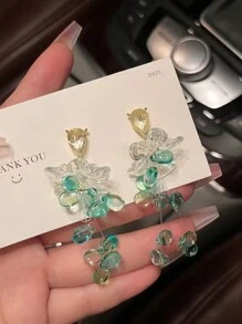 1對女法式綠色玻璃花耳環,甜美清新風格 - 一對法式超仙綠色琉璃花朵耳環 - 查看 4