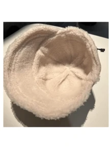 1pc Winter Thickening Warm Hat For Women, Bucket Hat With Elastic Band, Double-Layered Plush Baseball Cap To Highlight A Slimmer Face - Beige - View 4