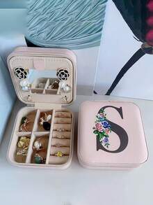 1入迷你珠寶收納盒,圖形字母a-z多功能戒指盒,適用於家庭、旅行珠寶盒-為女人而設的旅行珠寶盒,這是女人生日禮物、女友和朋友禮物、珠寶座、情人節禮物、女士禮品、女孩子禮品、女朋友禮品的最佳選擇。 - 粉色 - 查看 12