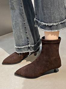 女款小高跟短靴絨面時尚踝靴彈性一腳蹬女靴棕色冬季女鞋 - 棕色 - 查看 1