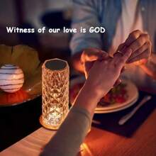 1入組16色遙控水晶玫瑰裝飾桌燈,可充電帶觸控開關,創意鑽石夜燈適用於床頭和浪漫氛圍營造,聖誕節和感恩節的創意禮物。 - 白色 - 查看 4