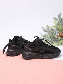 Spring/autumn New Solid, Anti-slip And Wear-resistant Soft-sole Breathable Mesh Athletic Shoes For Girls And Boys