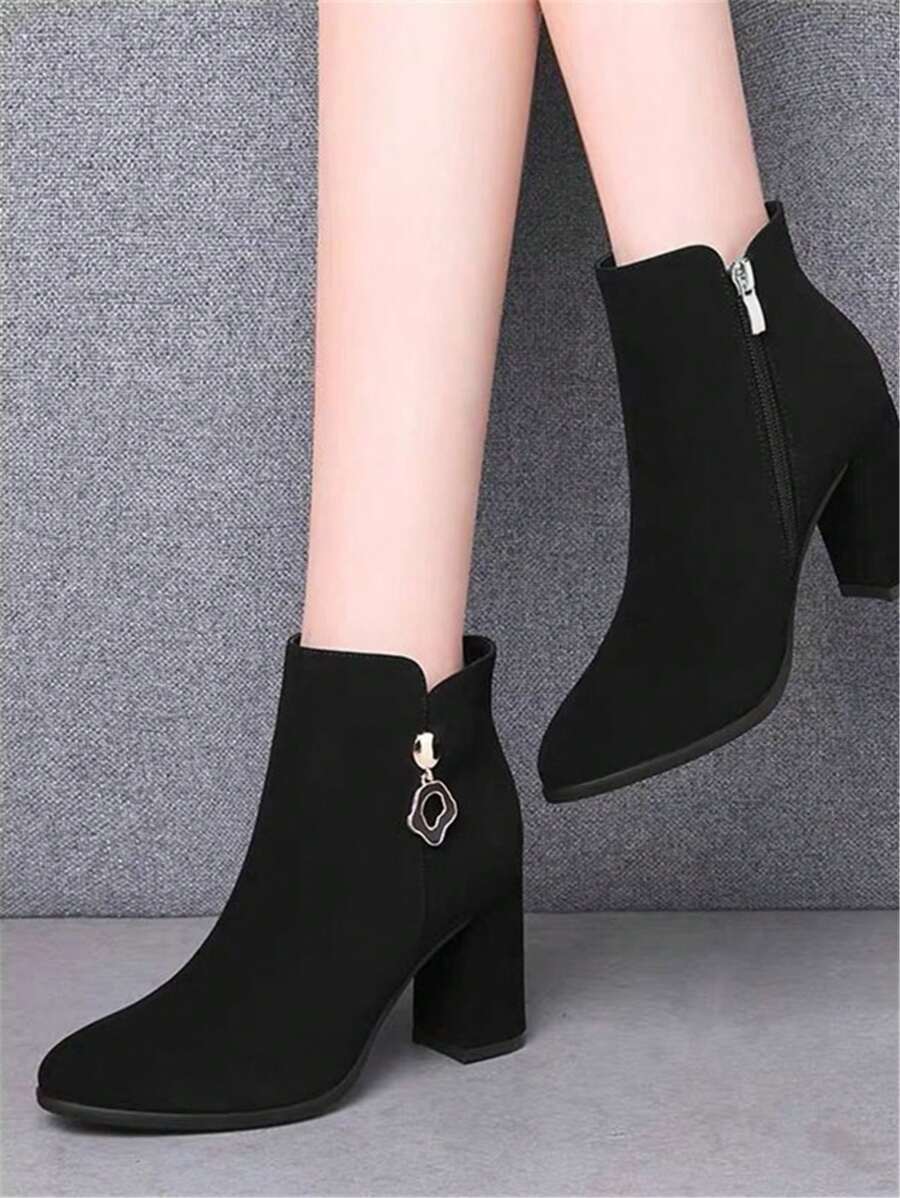 女款秋冬新款麂皮短靴中粗跟靴子黑色 - 黑色 - 查看 1