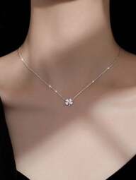 1pc Silver-Color Lucky Clover & Rhinestone Inlaid Simple Yet Elegant All-Match Necklace, Suitable For Girls Valentines,Mom,Mother,Mother's Day,Gift