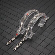 1 件不鏽鋼光澤心型連結手鍊,男女通用,可調式磁性手鐲,搭配強力磁鐵,簡約風格聖誕感恩節珠寶禮物 - 銀色 - 查看 4