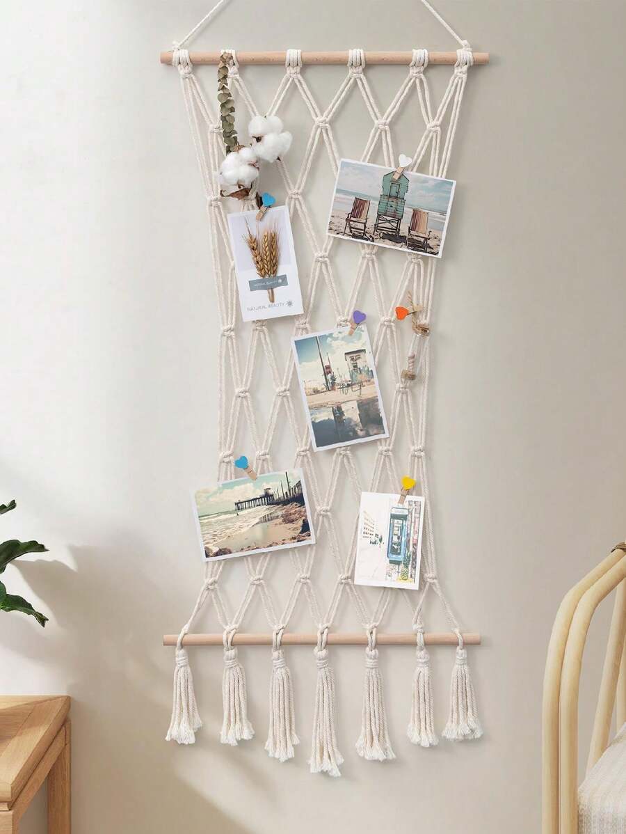 SUMGAR Makramee Wandbehang Boho Fotowand Collage mit 30 Holzklammern Gewebte Wandrahmen Modern Natur Bilderrahmen Collage Hochzeitsfeier Fotoseil Hängender Boho Deko, 42 x 100cm