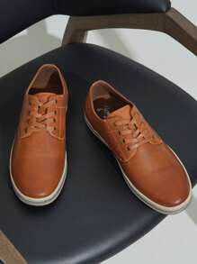 SHOESMALL Men's Leather Fashion Sneakers Retro Casual Shoes Breathable Dress Sneakers