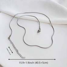 1 件簡約時尚百搭蛇骨鍊項鍊,不銹鋼鍍金,適合疊戴,短鎖骨鍊,女士配件,非常適合日常佩戴 - 銀色 - 查看 4
