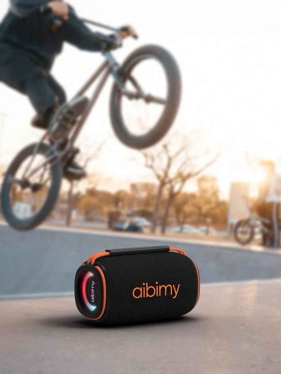 1個黑色防水15w便攜式揚聲器,內置電池,適用於戶外騎車活動、新年禮物和遊戲贈品