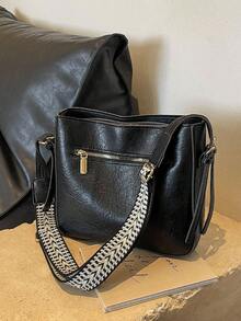 简单实用的四季女士包，宽肩带，简约百搭的小众设计，斜挎单肩都合适 - 黑色 - 查看 4