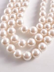 1pc Faux Pearl Multi-Layered Exaggerated Cheongsam Accessory Elegant, Minimalist Necklace With Different Sized Round Beads - White - View 3