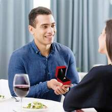 Caja Estuche Para Anillo De Compromiso Con Luz Led - Negro - Ver 7